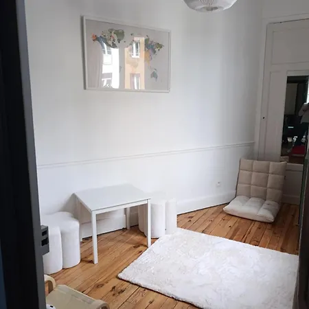 La De L'angle - Maison Familiale De Charme - Jusqu'a 10 Voyageurs