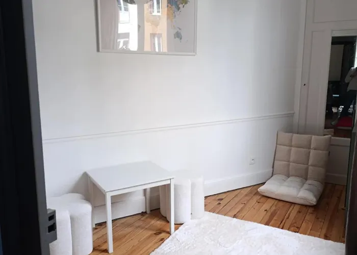 La De L'angle - Maison Familiale De Charme - Jusqu'a 10 Voyageurs