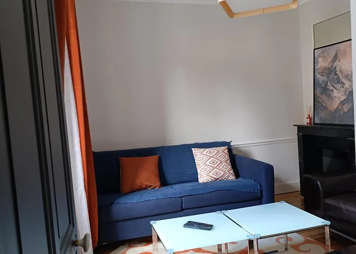 La De L'angle - Maison Familiale De Charme - Jusqu'a 10 Voyageurs Willa *